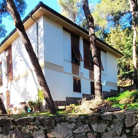 Holiday home La Casa In Pineta Quercianella